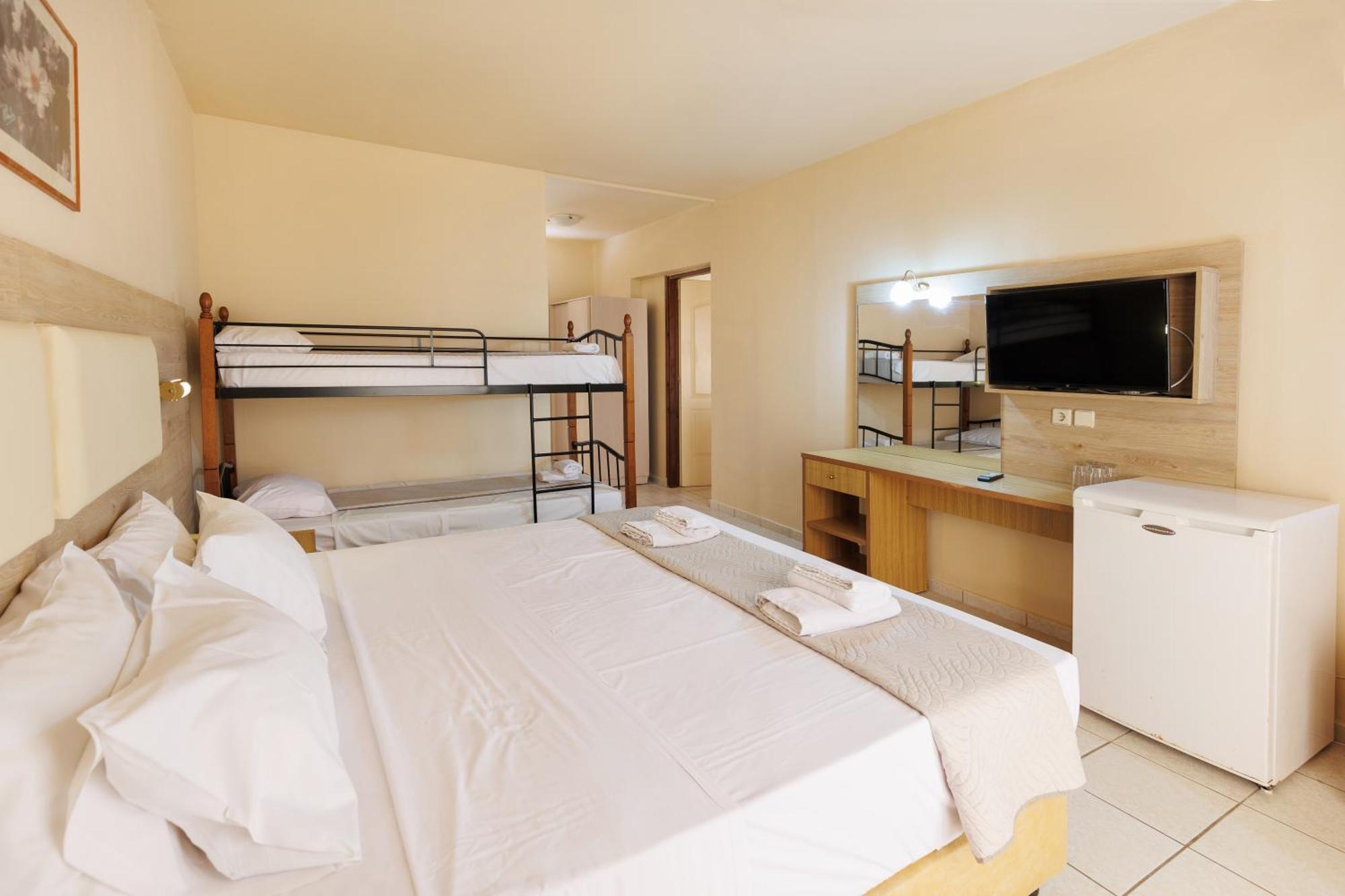 Aqua Sun Village Hersonissos  Esterno foto