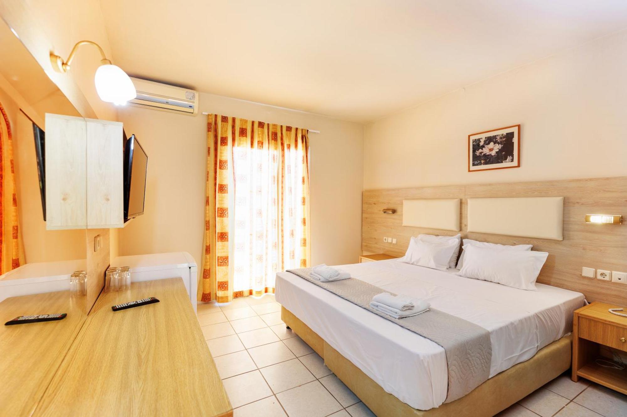 Aqua Sun Village Hersonissos  Esterno foto